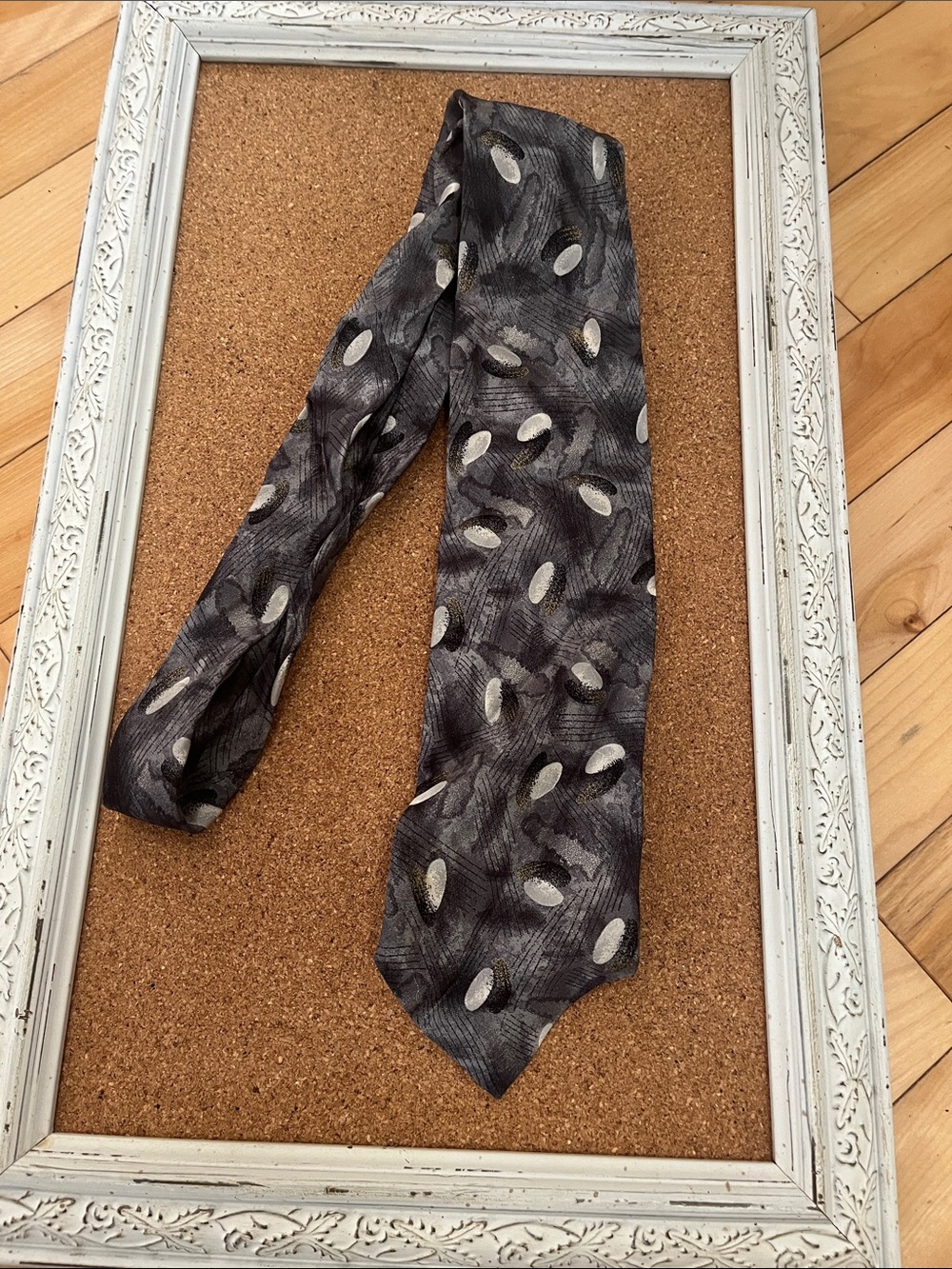 Gray Patterned Men’s Tie - Classic Office Style